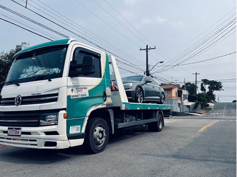 Guincho 24 Horas Curitiba Parolin
